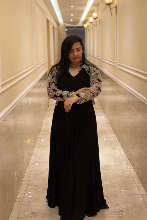 Raatrani Anarkali
