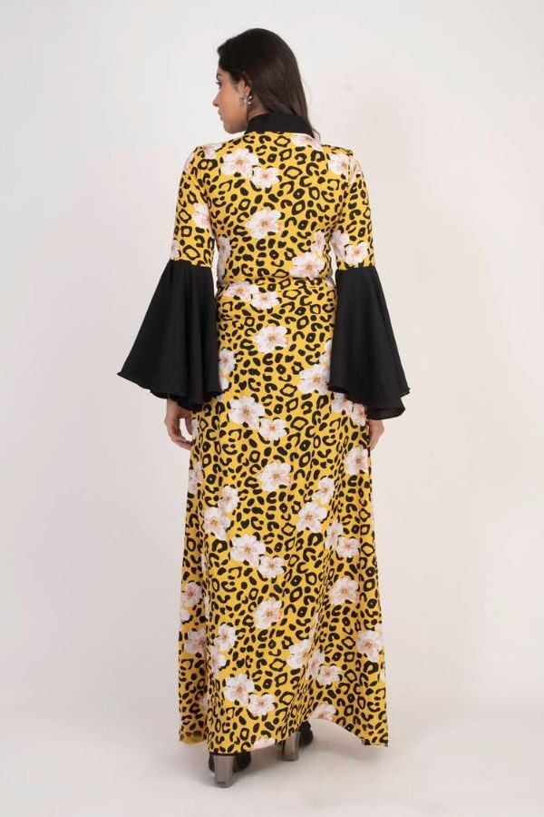 Wild Bloom Cape