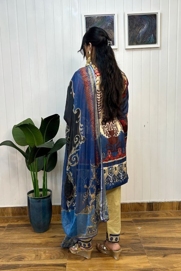 Neelam-e-Noor Suit