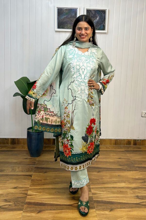 Noor-e-Gul Suit