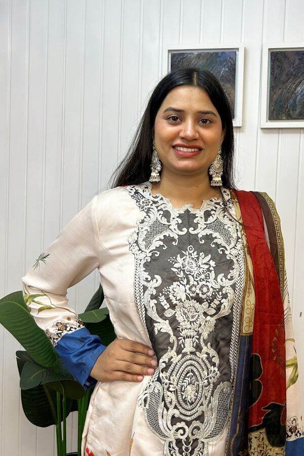 Noor-e-Rang Suit