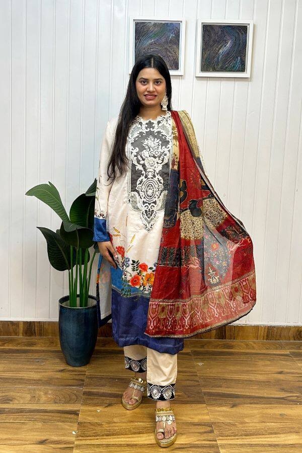 Noor-e-Rang Suit